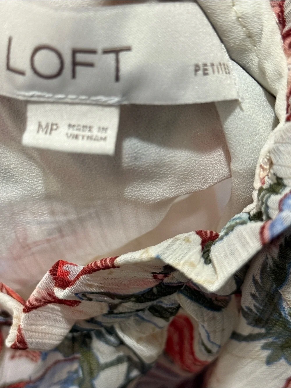 Loft Floral Ruffle-Neck Puff Sleeve Top - Cream Multi. Sz MP.